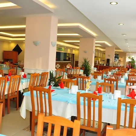 Cinar Family Suite Hotel Side 3*